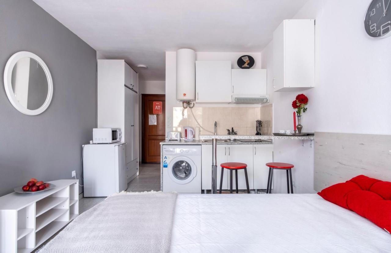 Espanatour Estudio Calera 2 Apartment Torrevieja Bagian luar foto